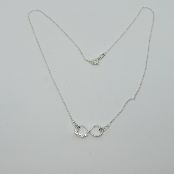 Collar Infinity "Love"