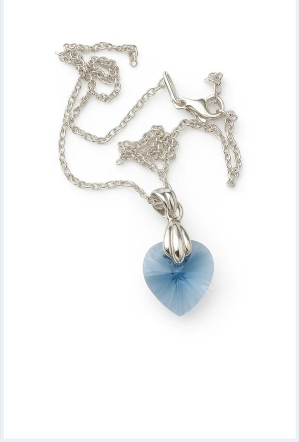 Colgante de Plata con Corazón de Cristal (Aquamarine)